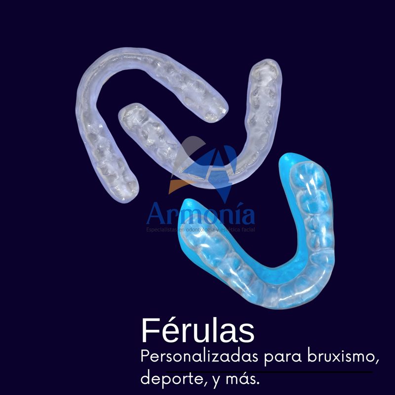 Férulas personalizadas, una transparente y una azul